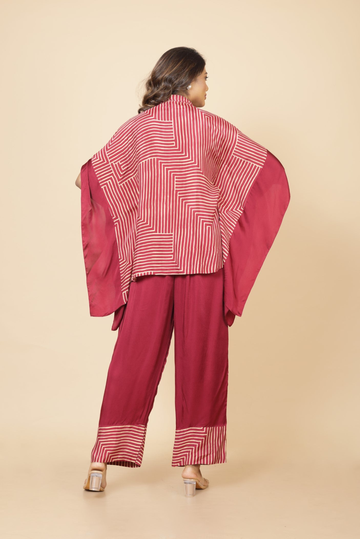 Printed Kaftan Top And Straight Pant