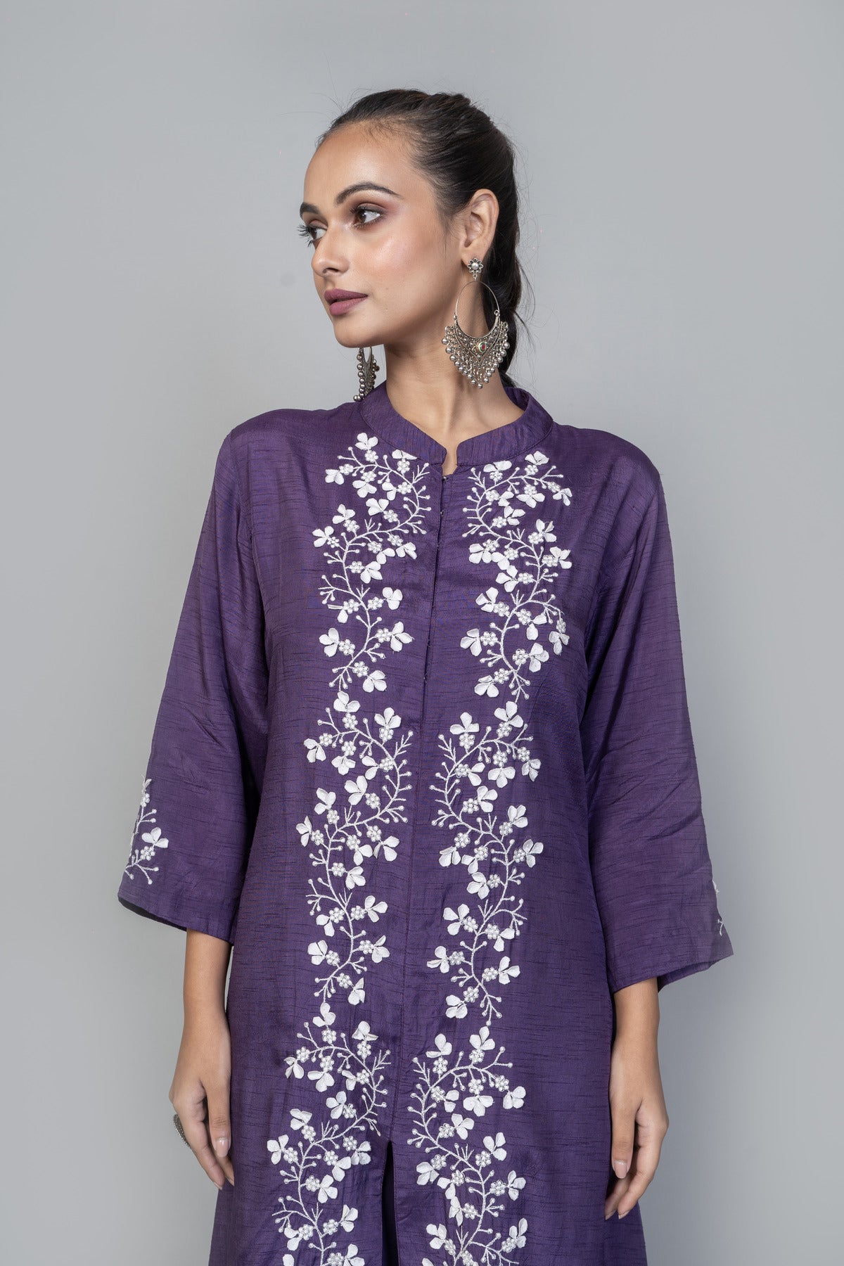 EMBROIDERED KURTA WITH PANT