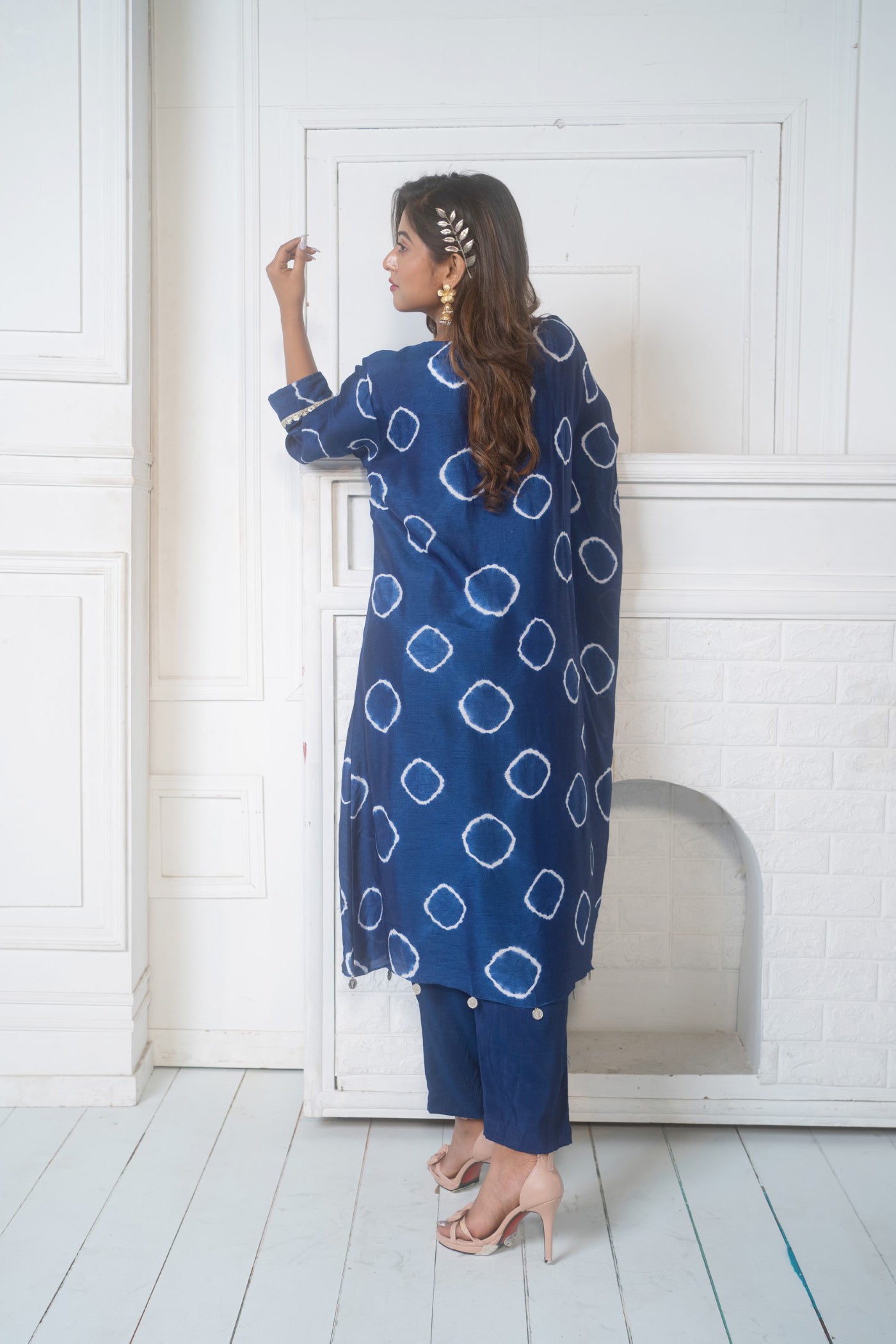 Kaftan Style Kurta With Pant