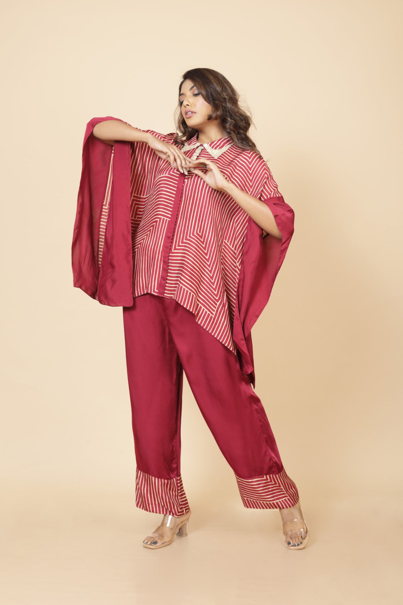 Printed Kaftan Top And Straight Pant